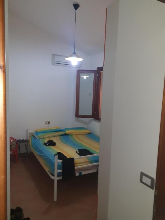 Villa Su Due Livelli Super Accessoriata SantʼAnna Arresi Buitenkant foto